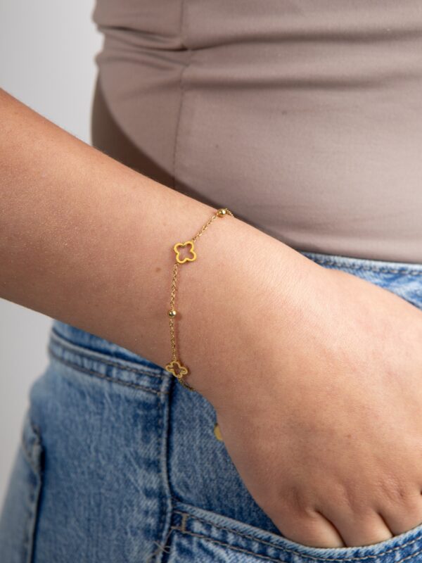 Dainty Clover Bracelet